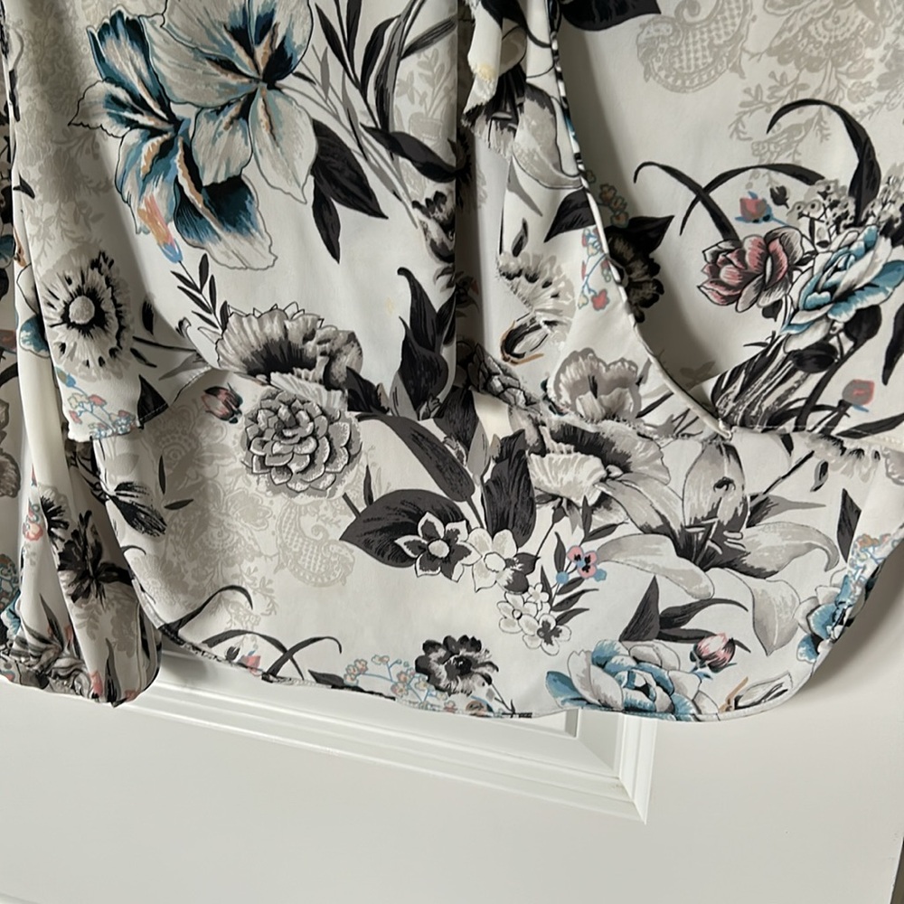 WHBM Top - Picture 5 of 5